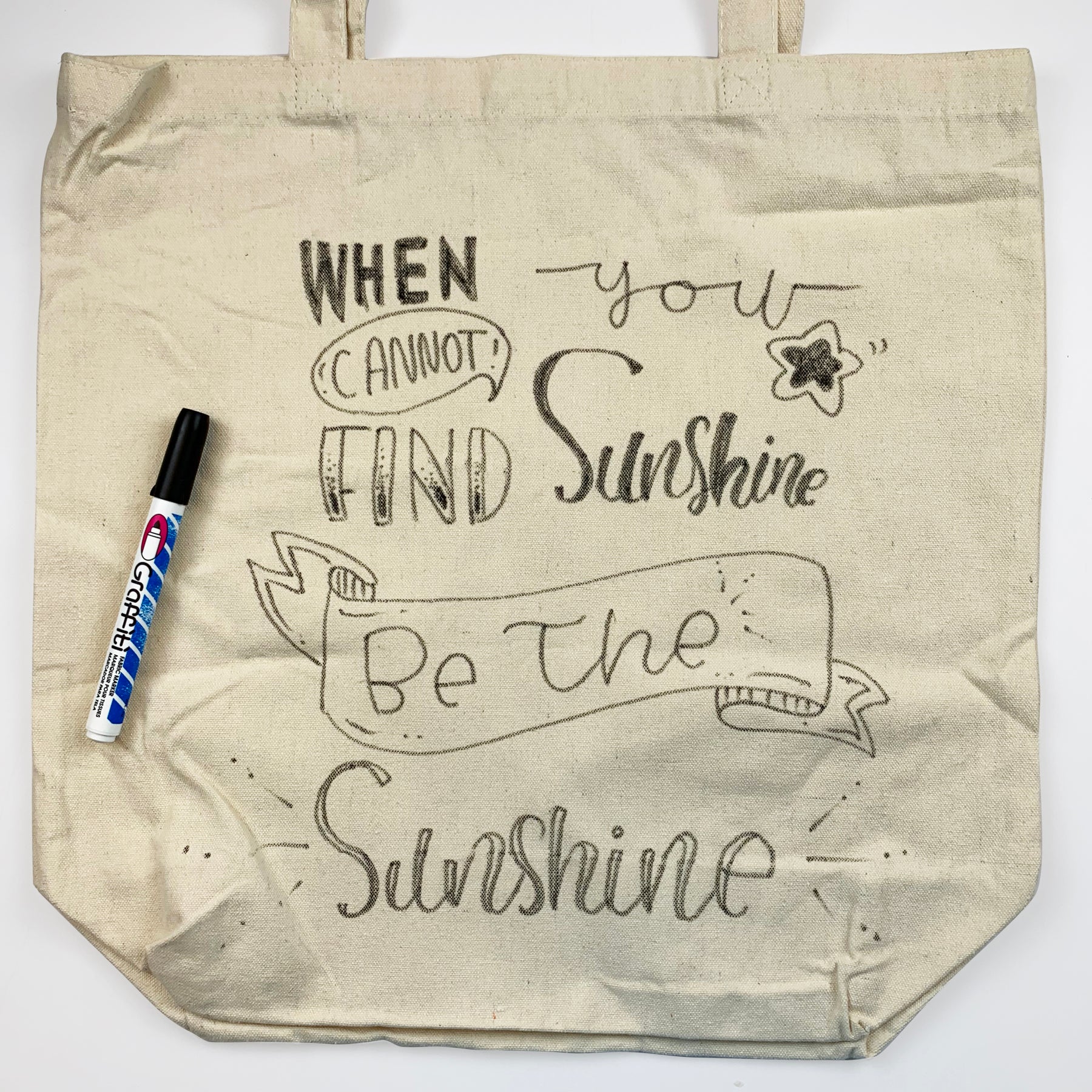 GRAFFITI FABRIC MARKER SETS - Image 4